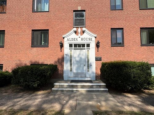 l1-570 Whitney Ave, New Haven, CT, 06511-2250 | Card Image