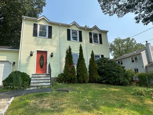 14 Normandy Dr, Waterbury, CT, 06705-3774 | Card Image
