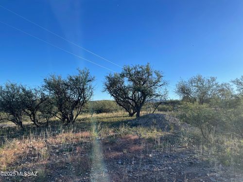 31-594 Camino Kansas, Rio Rico, AZ, 85648 | Card Image