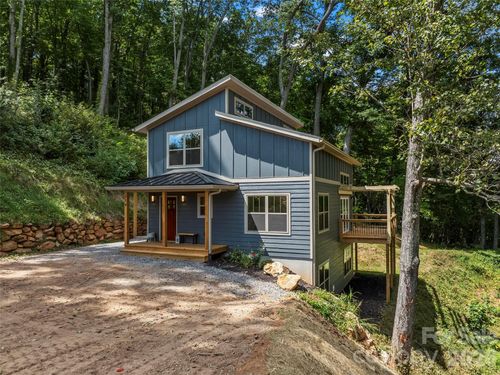 214 Aster Ridge Dr, Waynesville, NC, 28786 | Card Image