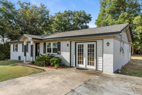 5500 Debbie Dr, Tallahassee, FL, 32310-8633 | Card Image