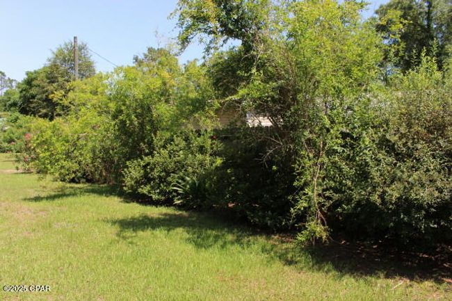 2100 Third Ave, House other with 3 bedrooms, 3 bathrooms and null parking in Sneads FL | Image 19