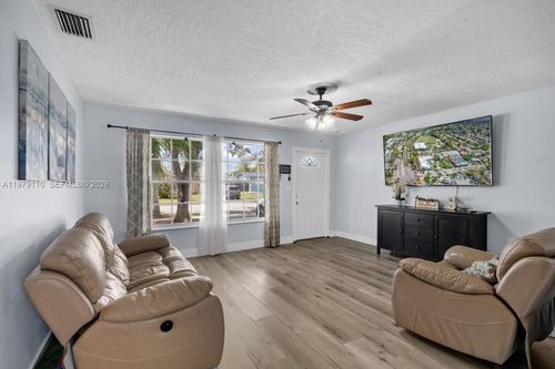 2286 Nw 81st Ave, Sunrise, FL, 33322-3008 | Card Image