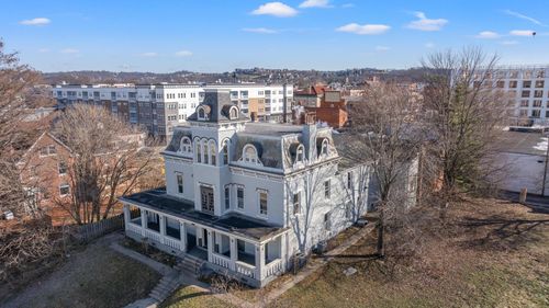 24 E 3rd St, Newport, KY, 41071-1608 | Card Image