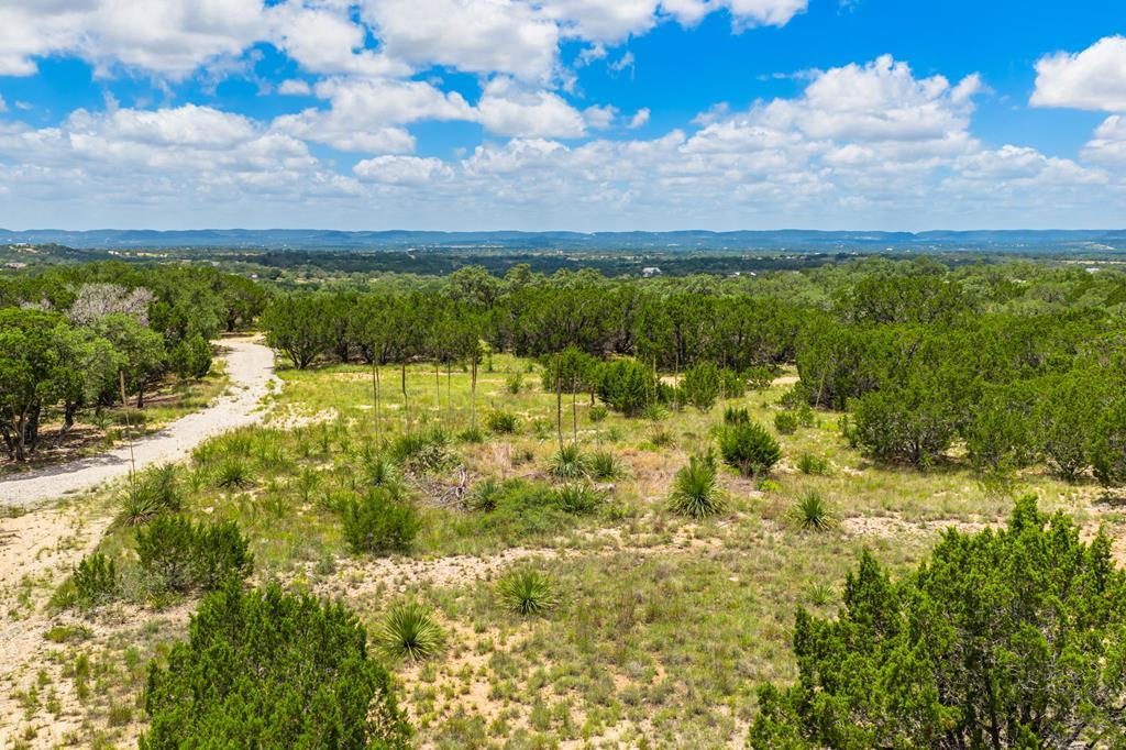 Land in Bandera 2