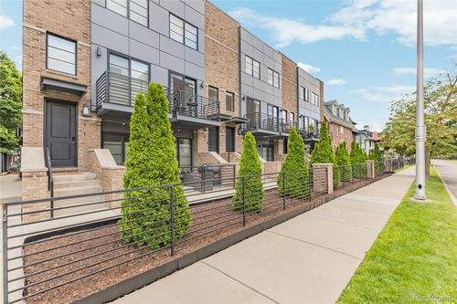 1-262 Mack Ave, Detroit, MI, 48201-2474 | Card Image