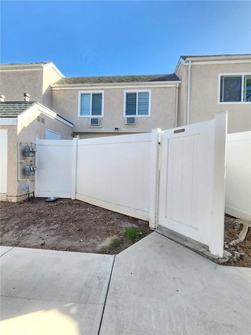 5 Dover, Irvine, CA, 92604-1915 | Card Image