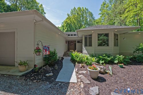 14434 Kings Grant Ln, Doswell, VA, 23047-2068 | Card Image