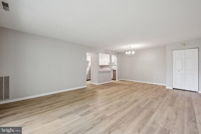 APT-203-3B - 10106 Campus Way S, Condo with 2 bedrooms, 2 bathrooms and null parking in UPPER MARLBORO MD | Image 4