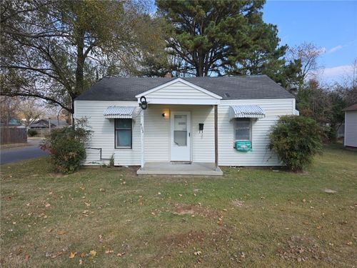 413 E Velma Ave, Springdale, AR, 72764-5656 | Card Image