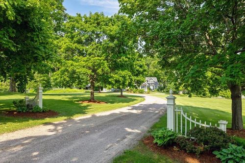 98 Sugar Maple Dr, Swanton, VT, 05488-3006 | Card Image
