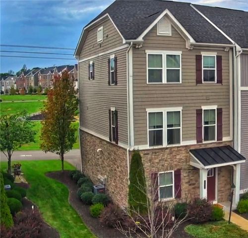 157 Bucktail Dr, Cranberry Township, PA, 16066-3449 | Card Image