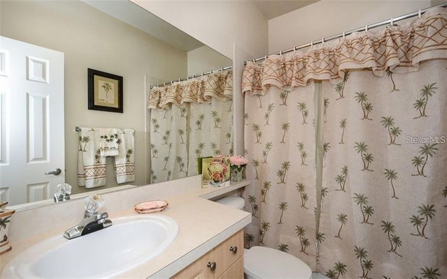 B - 7685 Plantation Cir, Townhouse with 2 bedrooms, 3 bathrooms and null parking in UNIVERSITY PARK FL | Image 17