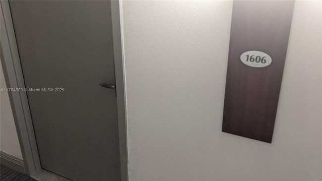 APT-1606 - 1750 N Bayshore Dr, Condo with 1 bedrooms, 1 bathrooms and null parking in Miami FL | Image 27