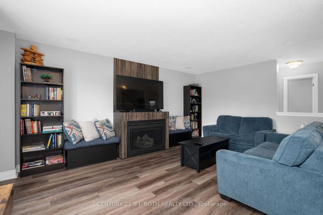 217 Pringle Dr, House other with 4 bedrooms, 4 bathrooms and 2 parking in Barrie ON | Image 10