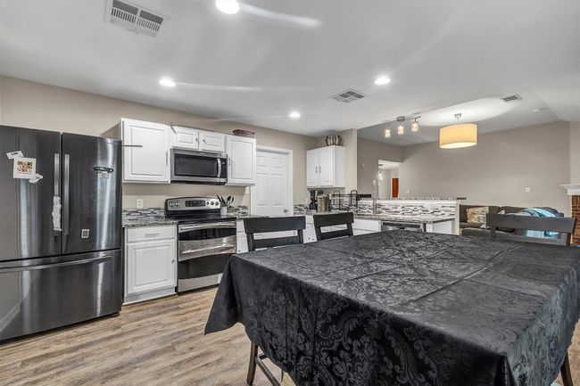 1107 Ascot St, House other with 3 bedrooms, 2 bathrooms and 2 parking in Georgetown TX | Image 10
