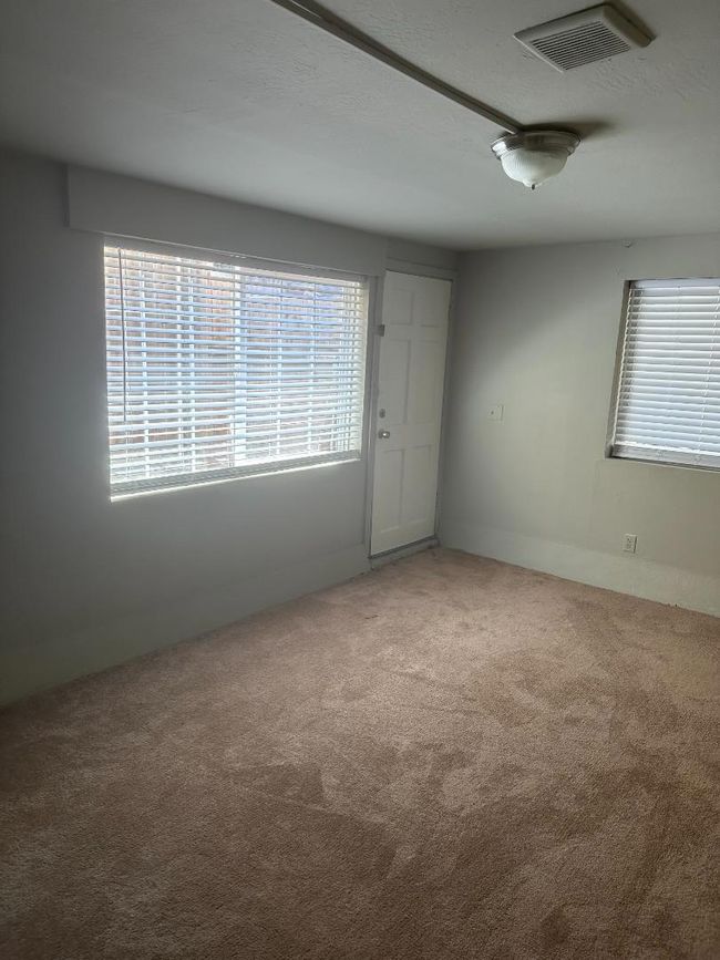 APT-3 - 824 El Camino Real, Condo with 2 bedrooms, 1 bathrooms and 1 parking in Burlingame CA | Image 10