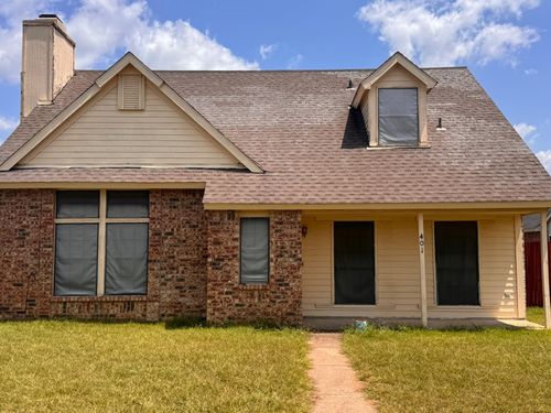401 S Cannady Dr, Cedar Hill, TX, 75104-7713 | Card Image