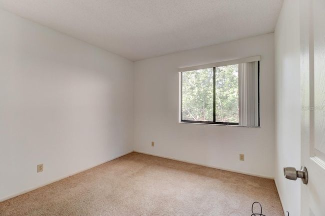 524 Brown Pelican Dr, Townhouse with 3 bedrooms, 2 bathrooms and null parking in DAYTONA BEACH FL | Image 9