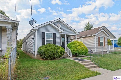 818 W Saint Catherine St, Louisville, KY, 40203-3142 | Card Image