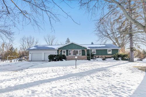 N1340 Ellen Lane, Greenville, WI, 54942 | Card Image