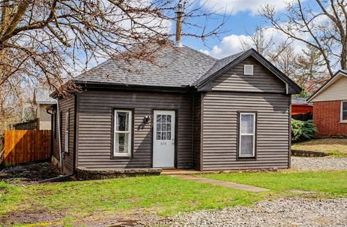 614 Maxwell St, Maxwell, IA, 50161-2017 | Card Image