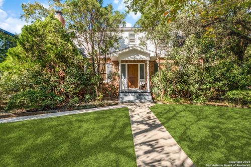 117 Cardinal Ave, Alamo Heights, TX, 78209-4435 | Card Image