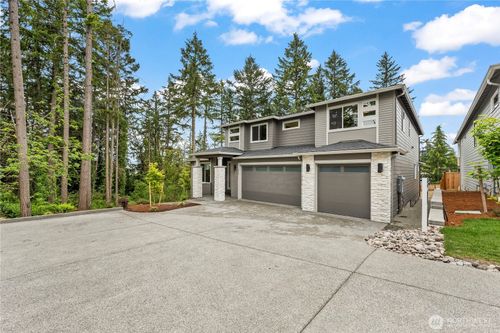 6708 6th St E, Fife, WA, 98424 | Card Image