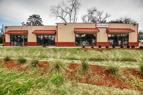 b-696 B Griffin Ave, Valdosta, GA, 31601-6411 | Card Image