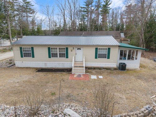 29 Edge O Lake Dr, Mirror Lake, NH, 03853-6002 | Card Image