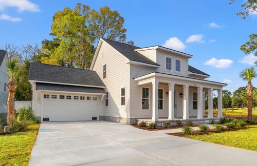1101 Crooked Hook Rd, North Myrtle Beach, SC, 29582-5563 | Card Image