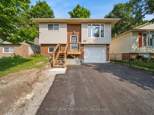 14 Christine Pl, Orillia, ON, L3V7P1 | Card Image