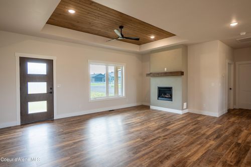 24 Beulah Pl, Moyie Springs, ID, 83845-7003 | Card Image