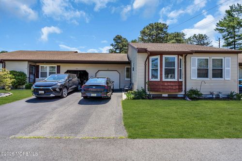 63-22B Alpine Rd, Whiting, NJ, 08759-3200 | Card Image