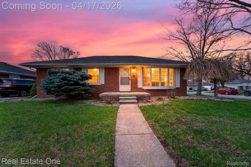 3400 Edsel St, Trenton, MI, 48183-3536 | Card Image