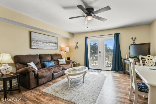 apt-b65-1664 Beach Blvd, Biloxi, MS, 39531-5316 | Card Image