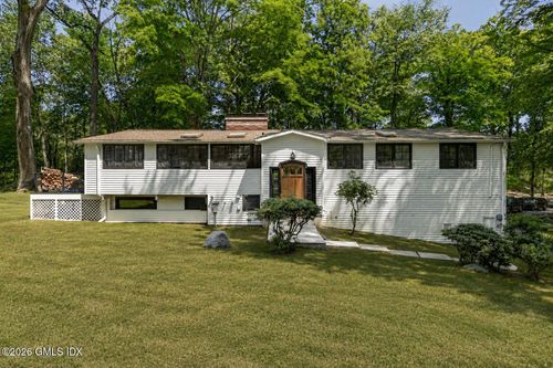 424 Cognewaugh Rd, Cos Cob, CT, 06807-1107 | Card Image