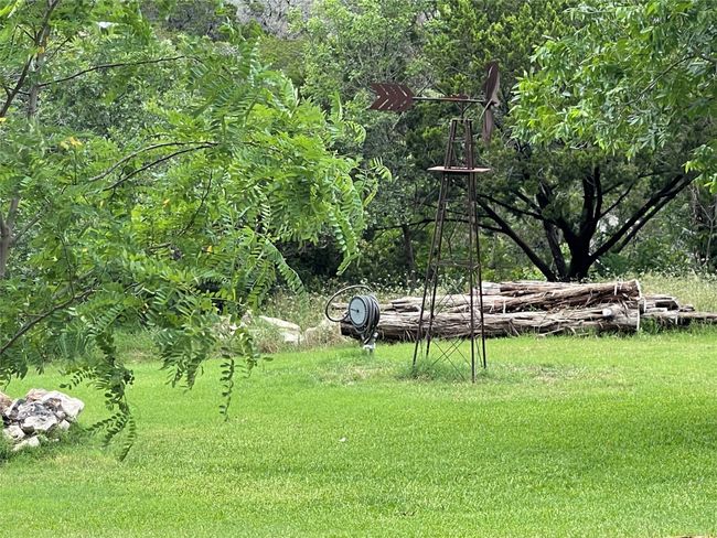131 County Road 1544, House other with 3 bedrooms, 2 bathrooms and null parking in Morgan TX | Image 25