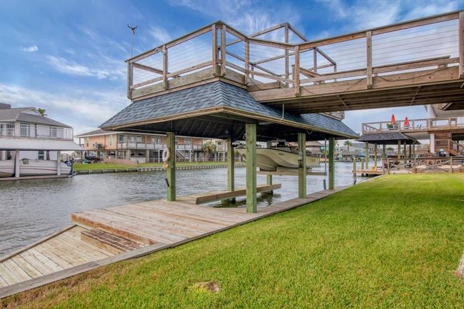 354 Ling Street, House other with 3 bedrooms, 3 bathrooms and 1 parking in Bayou Vista TX | Image 11