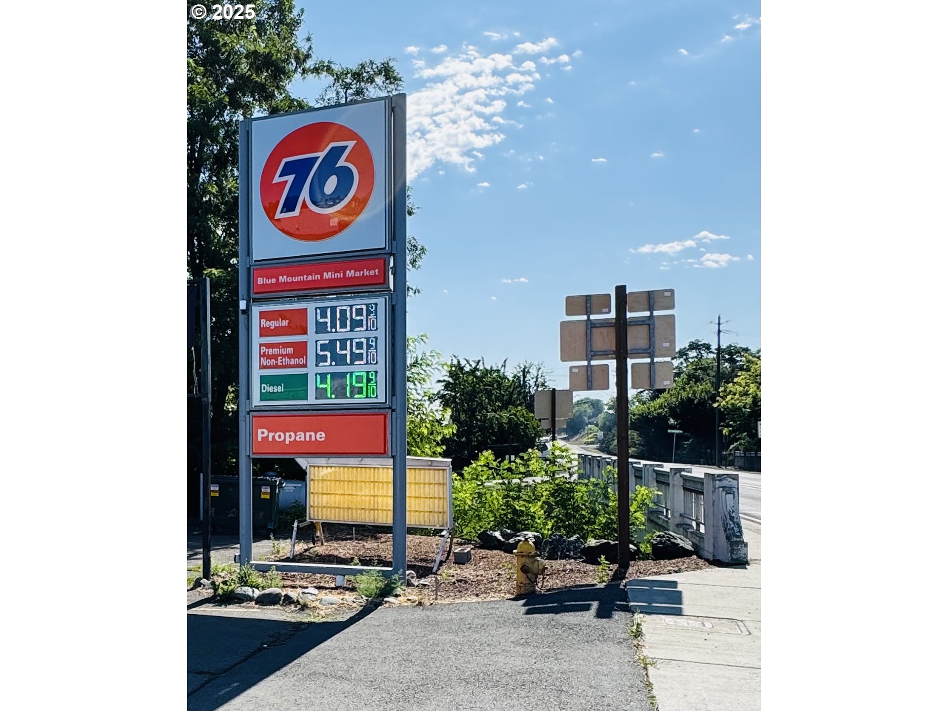 Commercial Sale in MountVernon 4