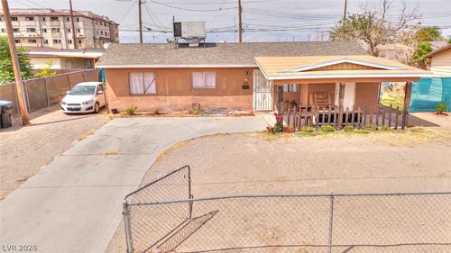 2537 Page St, North Las Vegas, NV, 89030-3737 | Card Image
