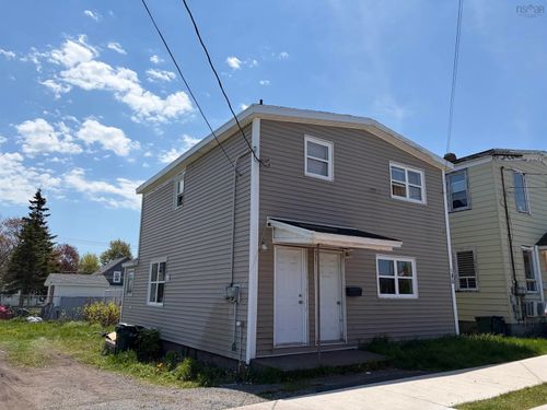 180 Bay Street, Sydney, NS, B1N2J8 | Card Image