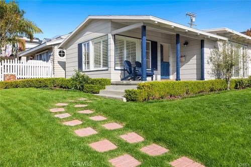 600 Poinsettia Ave, Corona del Mar, CA, 92625 | Card Image