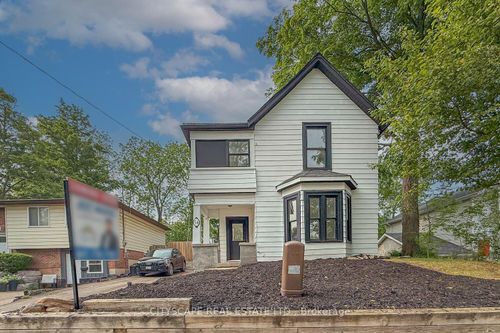 54 Dayfoot Dr, Georgetown, ON, L7G2L1 | Card Image