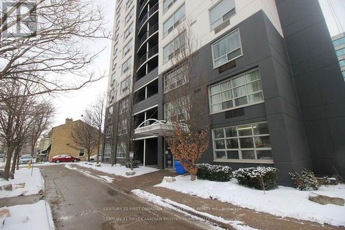 702-155 Kent St, London, ON, N6A5N7 | Card Image