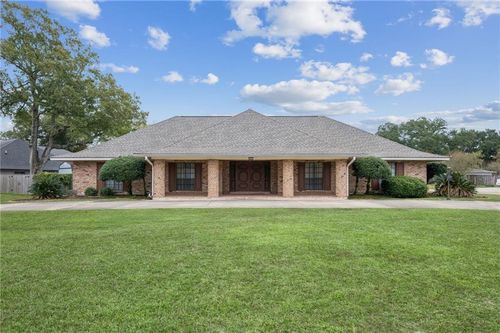 607 Delmar Blvd, Hammond, LA, 70403-3603 | Card Image