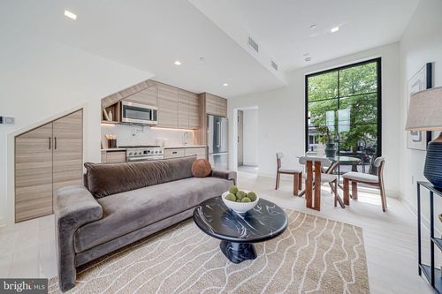 2907 Newark St Nw, WASHINGTON, DC, 20008-3339 | Card Image