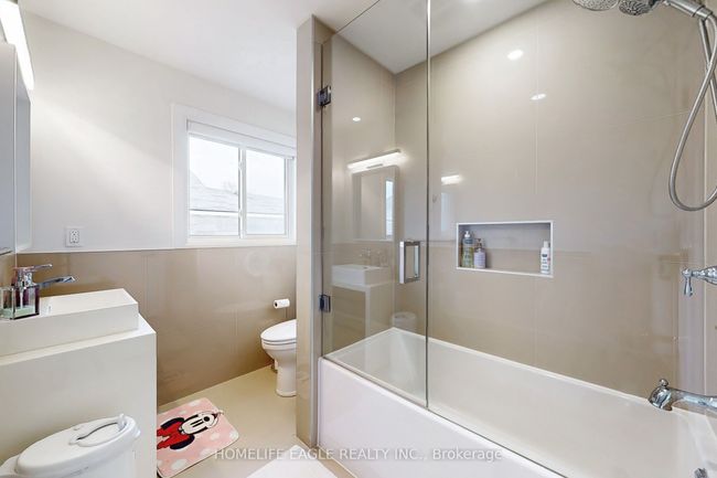 723 Victory Dr, House other with 3 bedrooms, 3 bathrooms and 2 parking in Pickering ON | Image 17