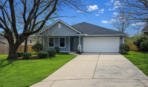 10 Druids Glen Pl, The Woodlands, TX, 77382-5414 | Card Image