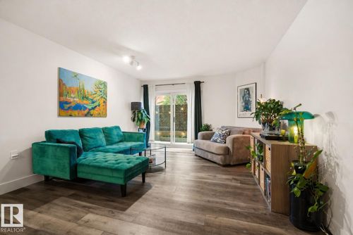 9715 110 St Nw, Edmonton, AB, T5K2M1 | Card Image